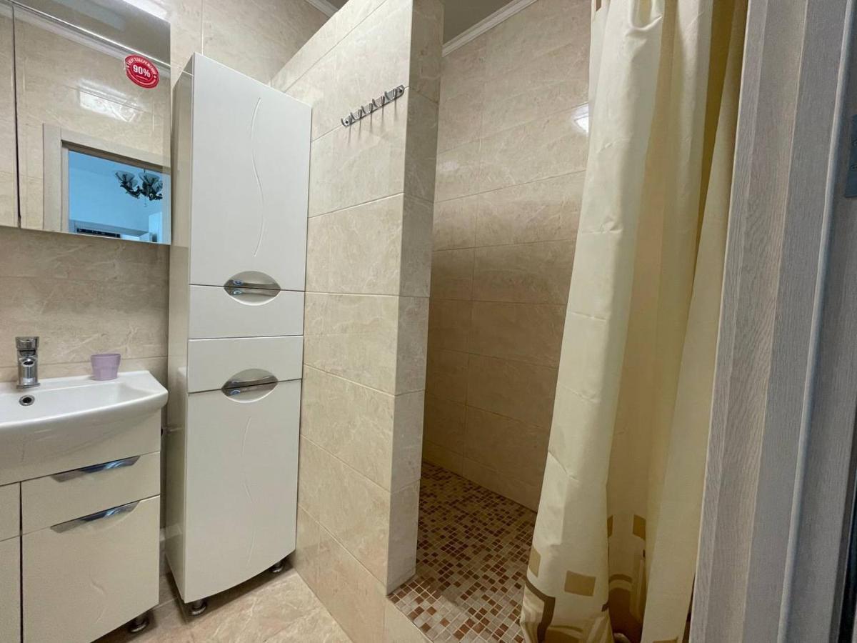 Большая Двухкомнатная Квартира В Центре Аркадии! Odesa Exterior photo